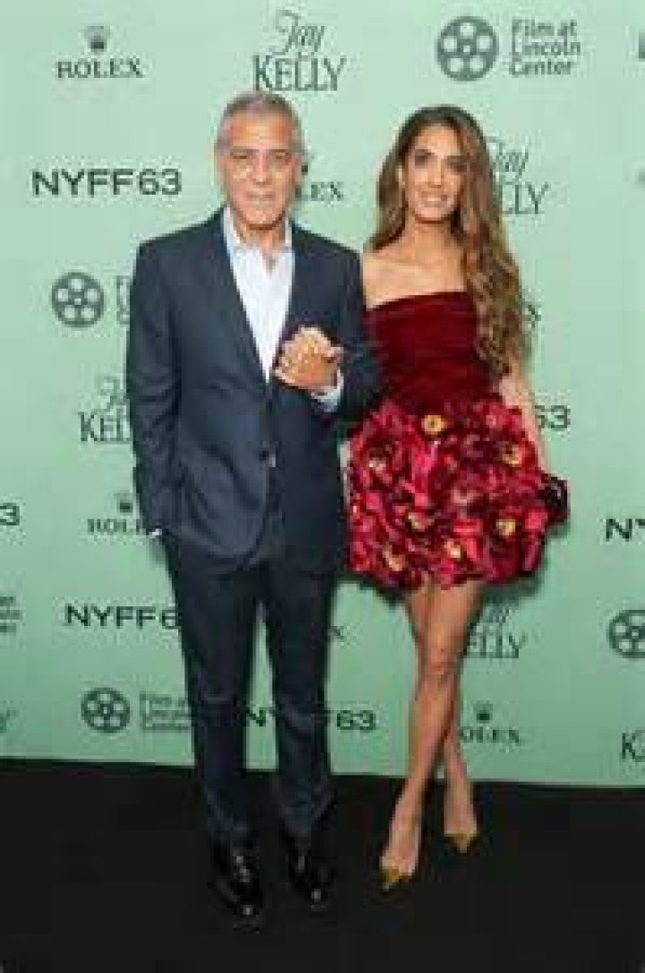 A Glimpse Into The Lives Of Alexander Und Ella Clooney