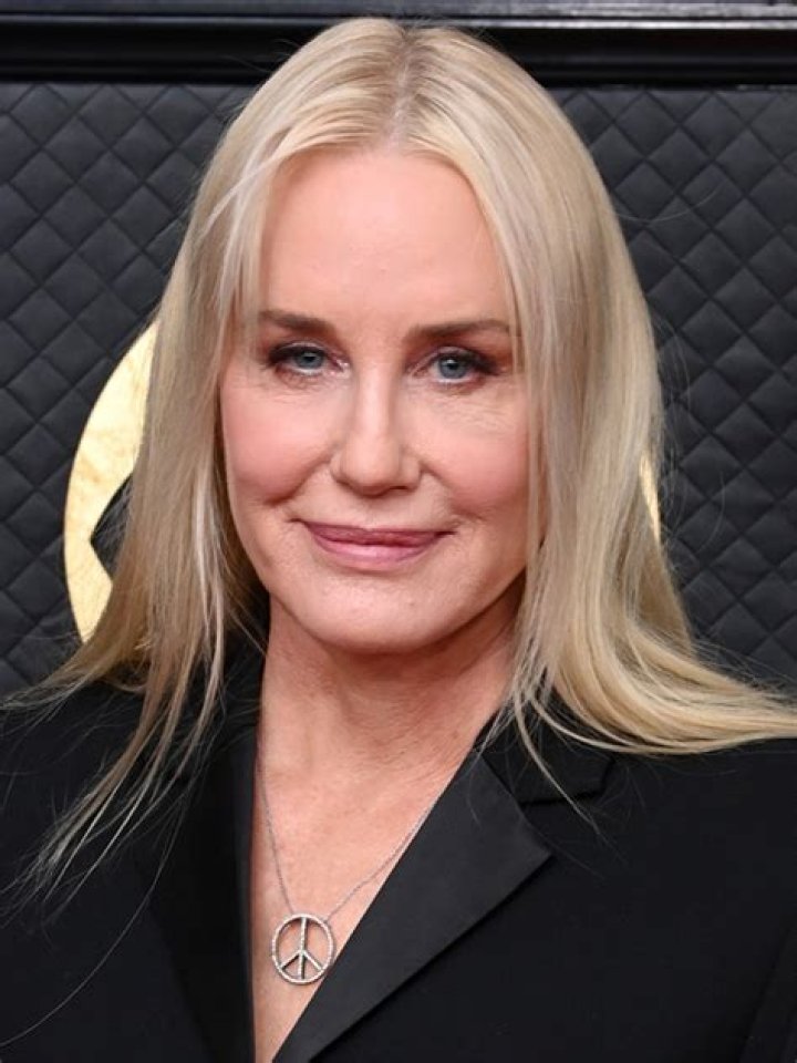 Daryl Hannah: The Smoky Mystique Of A Hollywood Icon