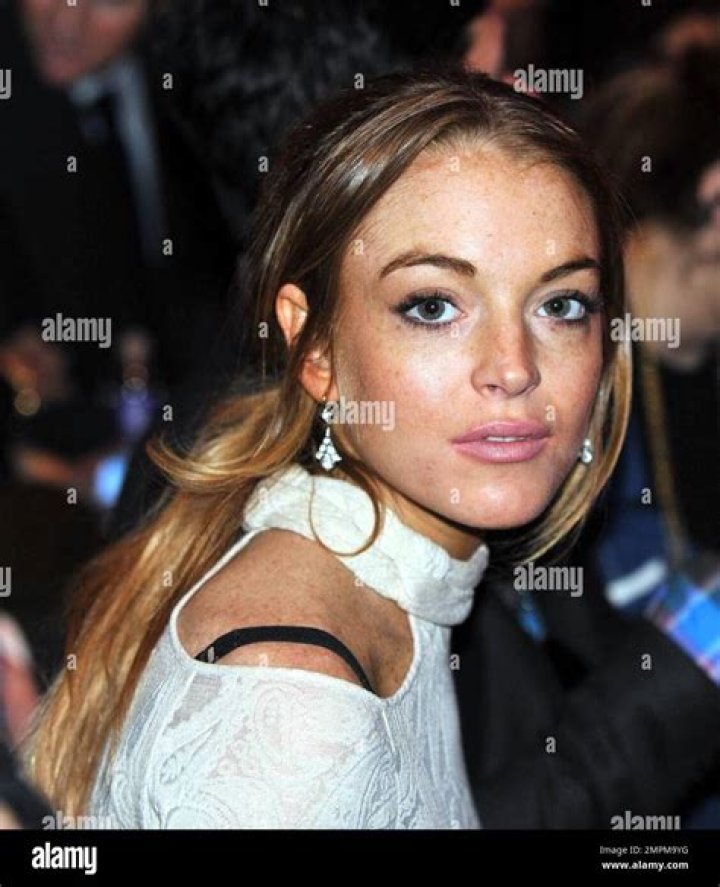 Is Lindsay Lohan A Twin? Uncover The Truth Behind The Sibling Mystery