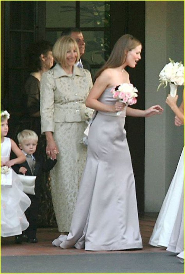 Love Rekindled: The Jennifer Garner And Ben Affleck Wedding Story