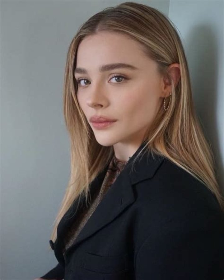 Sophie Turner: A Rising Star In The Acting World