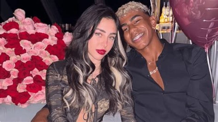 Unveiling Lamine Yamal's Girlfriend's Height: A Closer Look