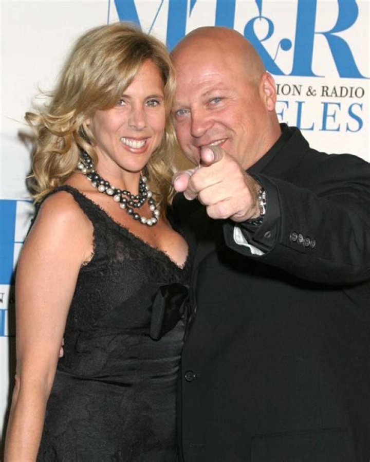 Unveiling The Height Of Michael Chiklis: A Closer Look