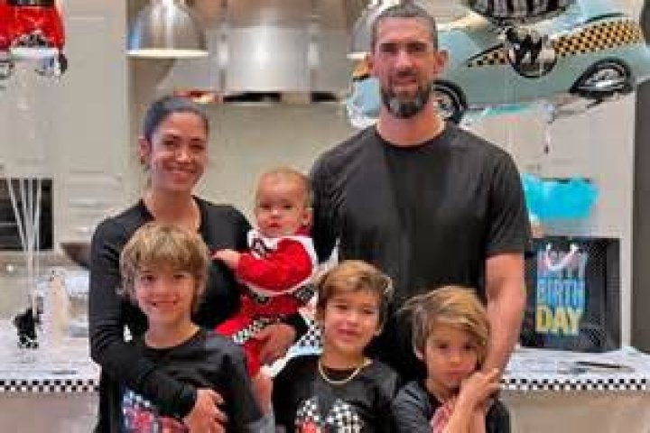 Unveiling The Roots: Nicole Johnson Phelps' Parents